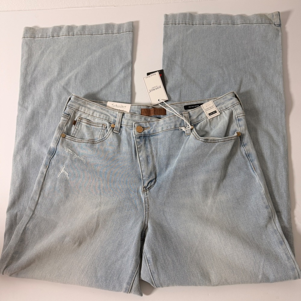 Judy Blue Retro Wide Leg Jeans Light Wash Crossover High Waist 15/32 NWT